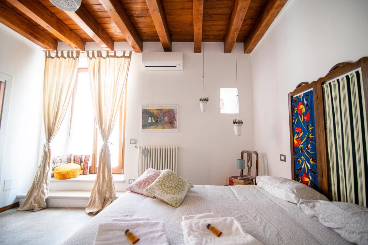 Redmood Guesthouse Барлета Екстериор снимка